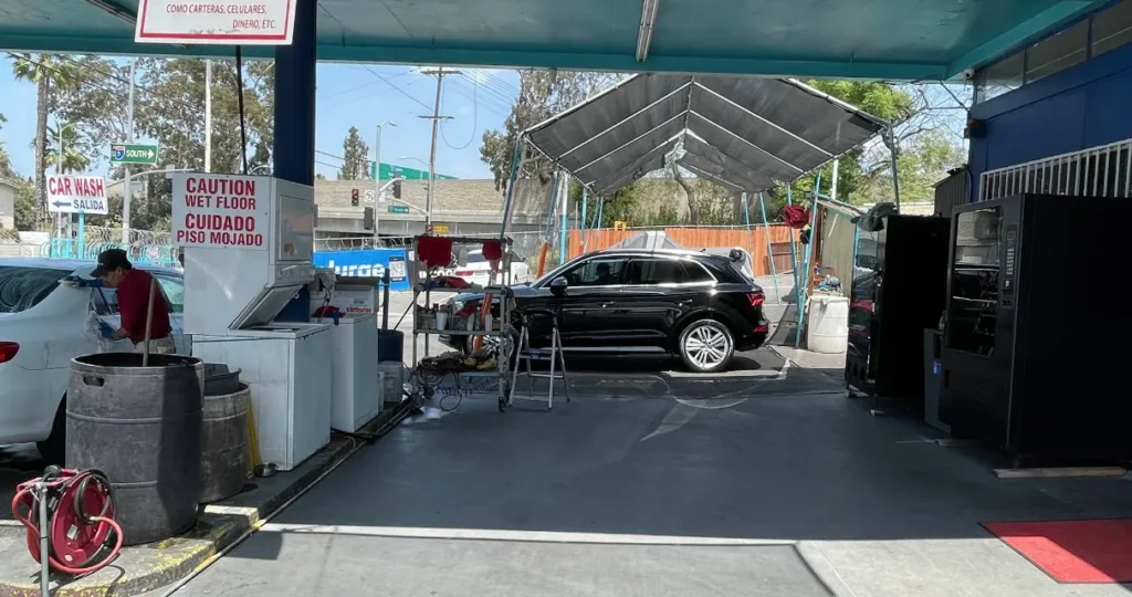 100% Hand Car Wash