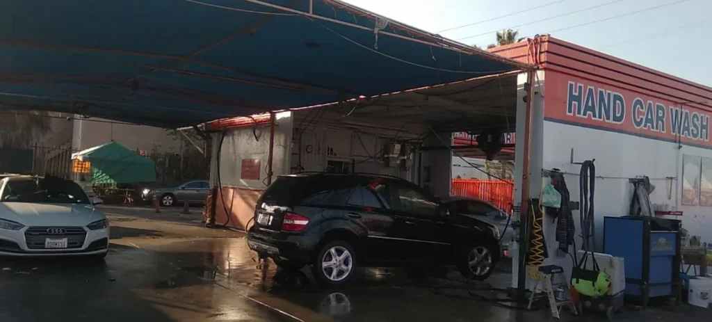 M&J 100% Hand Car Wash